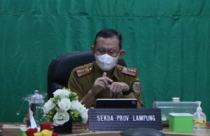 Pemprov Lampung Ikuti Penyampaian Hasil Evaluasi dan Pemberian Penghargaan Kegiatan Evaluasi Kinerja Pelayanan Publik 2021