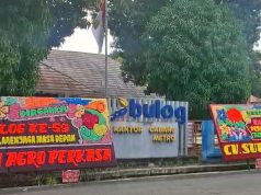 Puluhan Papan Bunga Hiasi Kantor Bulog Metro di HUT ke-59